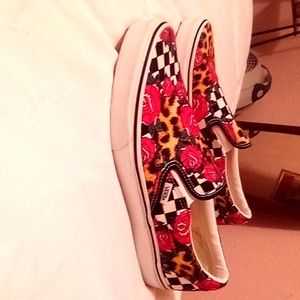 Like new vans size 10 1/2 men/  12 in women's